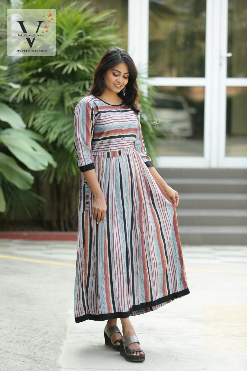 Yarn dyed round neck kurti - 5022