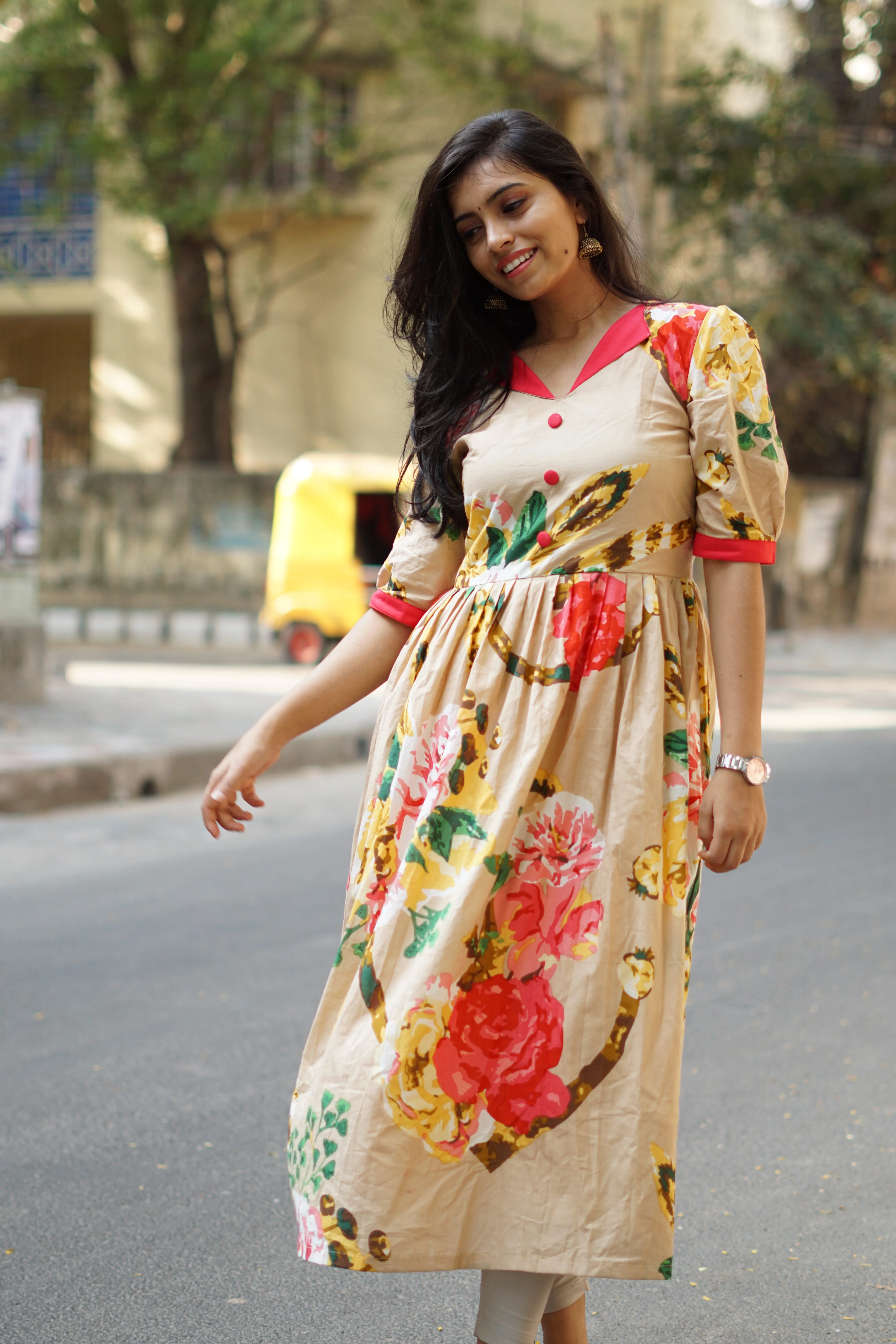 Sandal V Neck Umbrella – 1P25 – Varnam