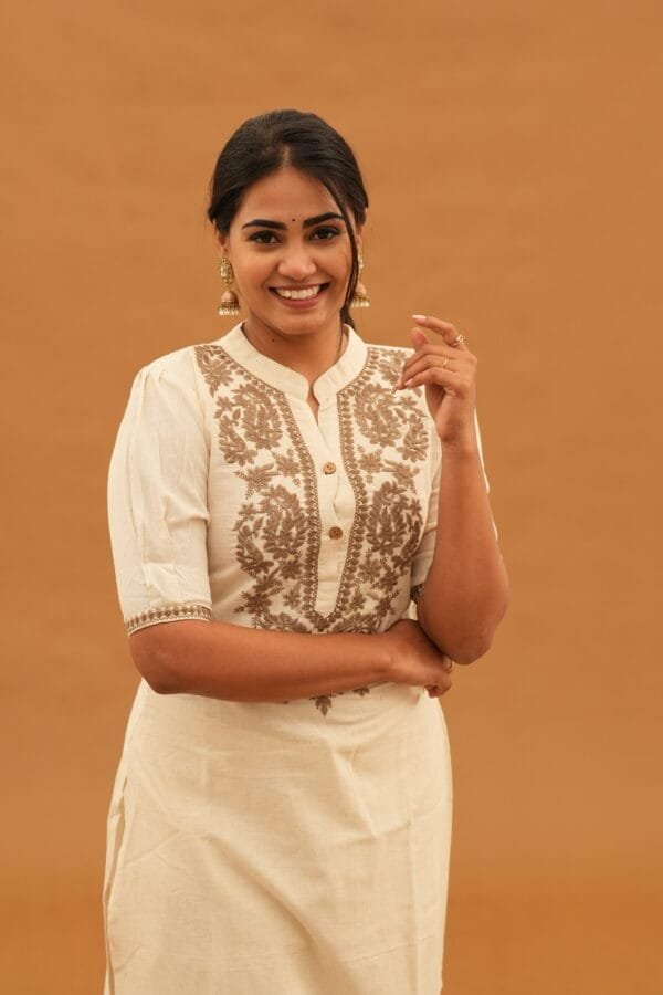 BEIGE EMBROIDERY SET-A219