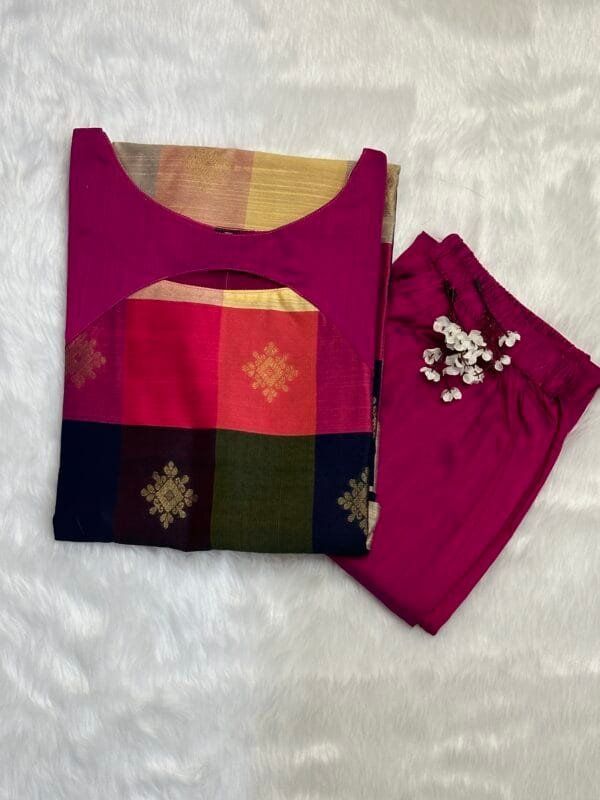 MULTICOLOUR CHECKS WITH RANI PINK-S308