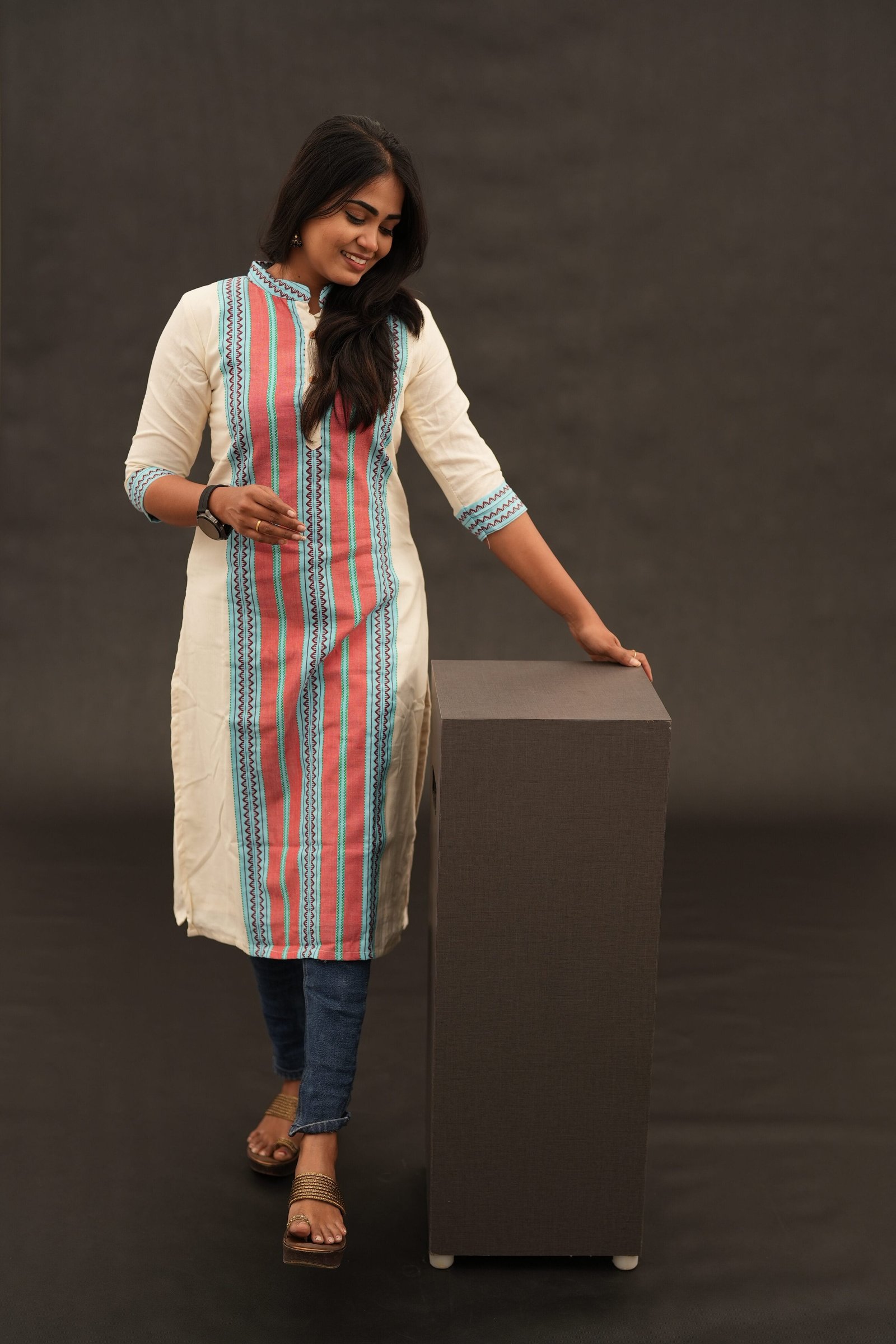 WHITE WITH SKYBLUE STRIPE-A205