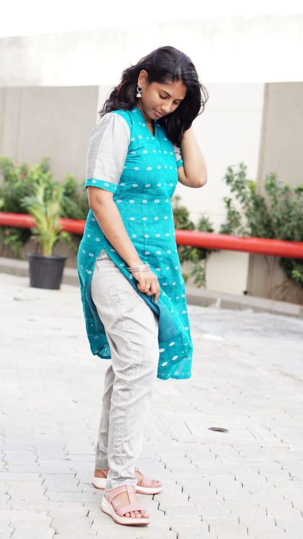 TEAL BLUE WITH SILVER -S310