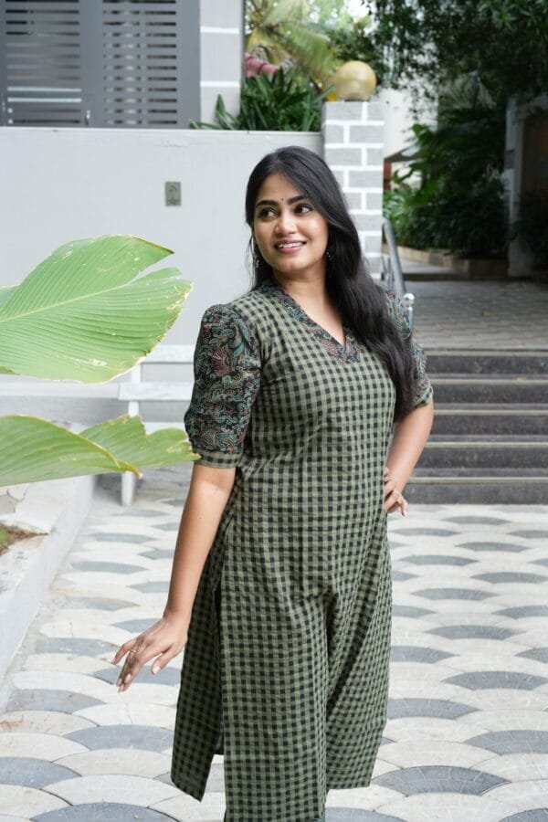 GREE WITH BLACK CHECKED SET-W106