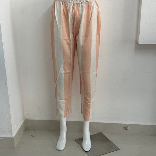 LIGHT CREEM WITH WHITE-STP103