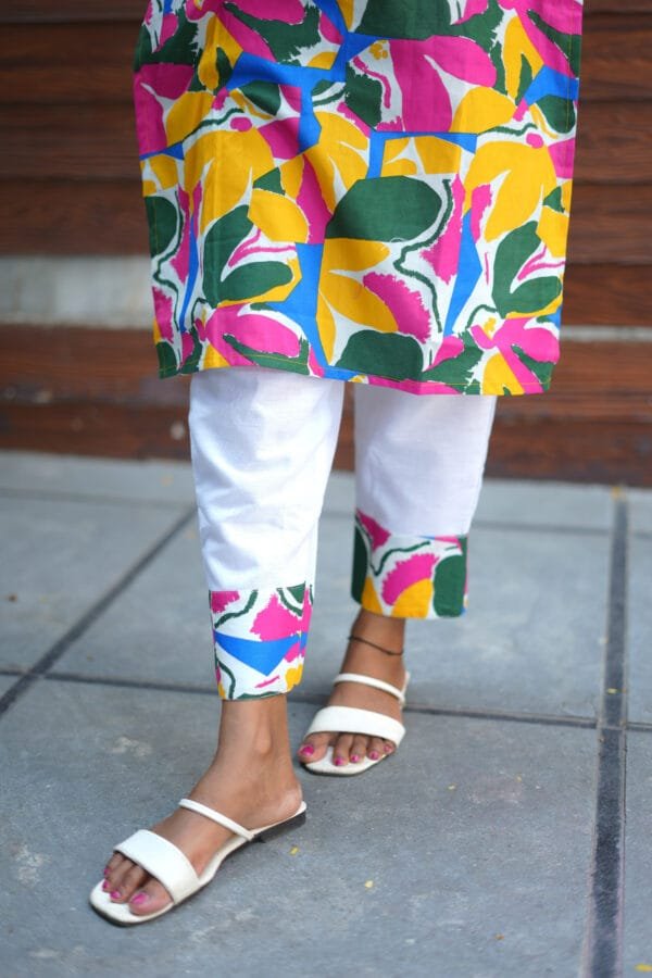 MULTI CLR TOP AND WHITE PANT-BST10ST