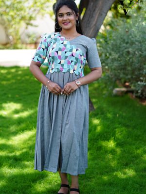 GRAY WITH MULTI CLR SCALLOP NECK PATTERN FROCK-F122