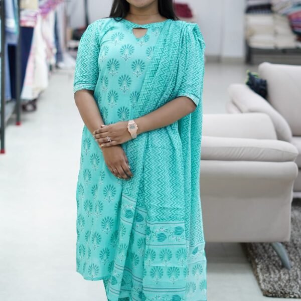 GREEN WITH FLORAL DESIGN -BST07