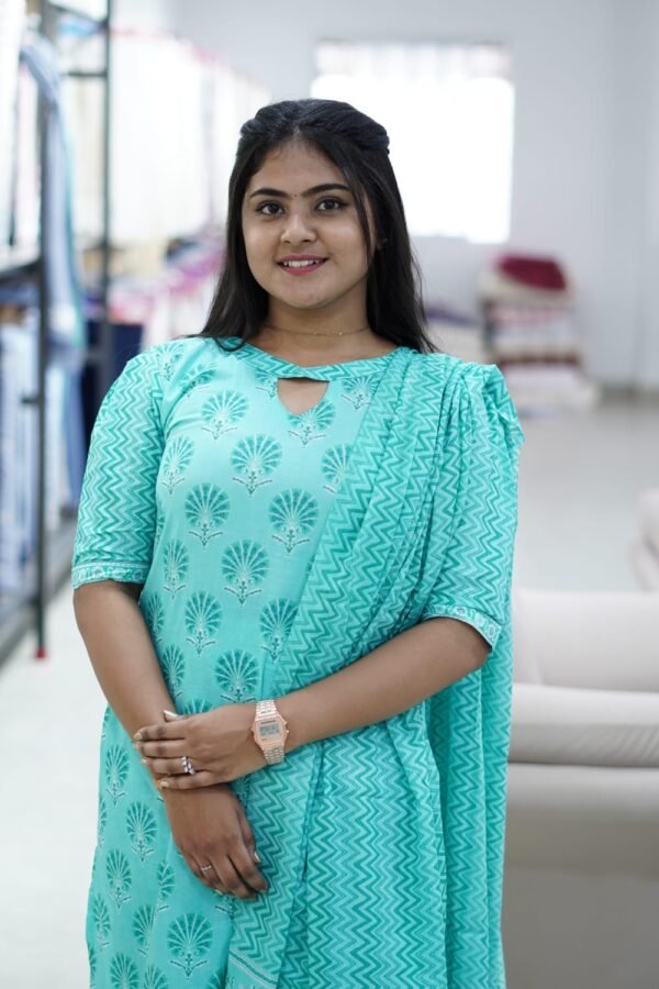 GREEN WITH FLORAL DESIGN -BST07