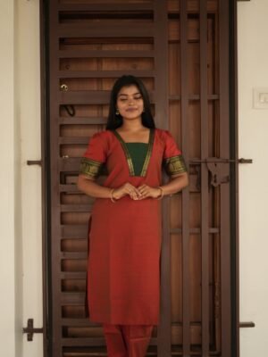 MERON WITH DARK GREEN-CST18