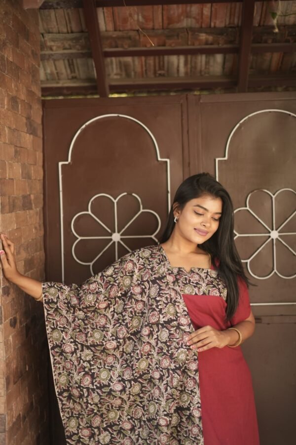 PLAIN RED WITH KALAMKARI-BST92