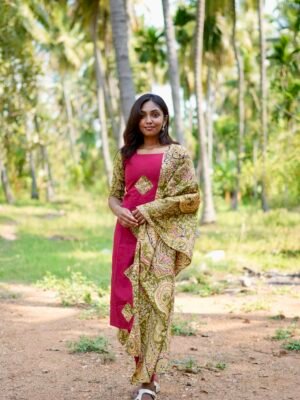 MERON WITH GREEN KALMKARI DUPPATTA - BST143