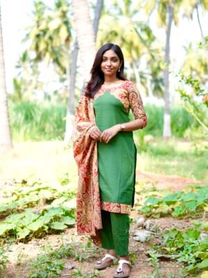 DARK GREEN WITH RED KALAMKARI DUPPATTA - BST135