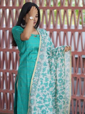 GREEN CHECKED & HALF WHITE - BST138